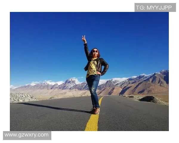 探索黄静在CSGO世界中的成长与挑战之路